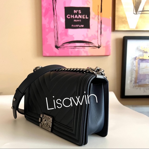 Chanel Le Boy - Picture 2 of 7